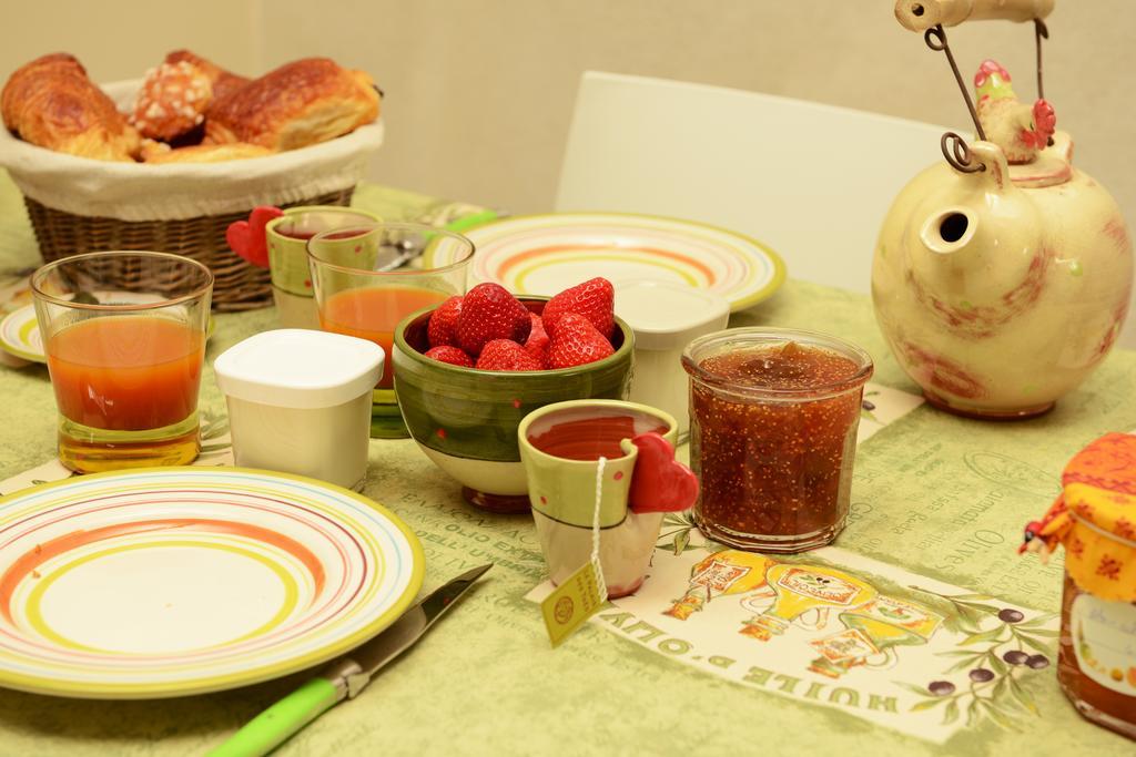 Mas De Carabelle Bed & Breakfast La Roque-Alric Luaran gambar