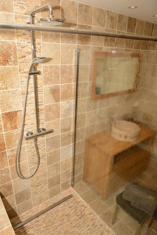 Mas De Carabelle Bed & Breakfast La Roque-Alric Bilik gambar